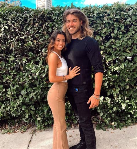 gus from floribama shore girlfriend|Floribama Shores Gus Smyrnios Marries Samantha Sami。